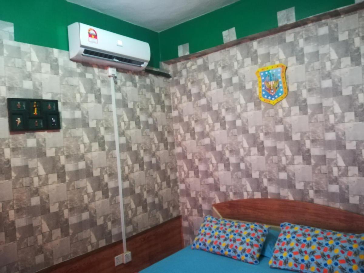 Hagia Medina Muslims Guesthouse Port Dickson Buitenkant foto